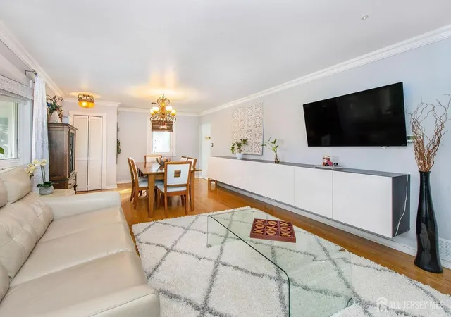 Photo 3 of Single family home for sale at 513 Grove Ave, Edison, NJ 08820 | MLS# 2614806R | Listing updated on 2026-09-04