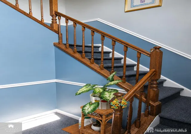 3rd image of 572 Westport Ln #N, Monroe Township, NJ 08831 | MLS# 2700717R
