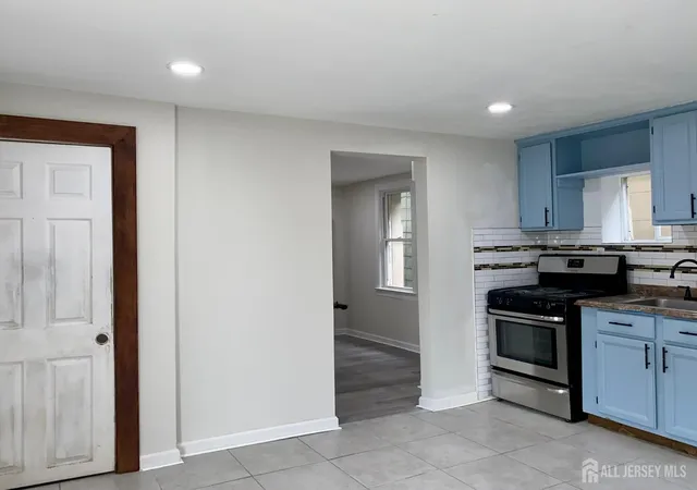 Photo 3 of Multi family home for sale at 368 Inslee St, Perth Amboy, NJ 08861 | MLS# 2701211R | Listing updated on 2026-09-01