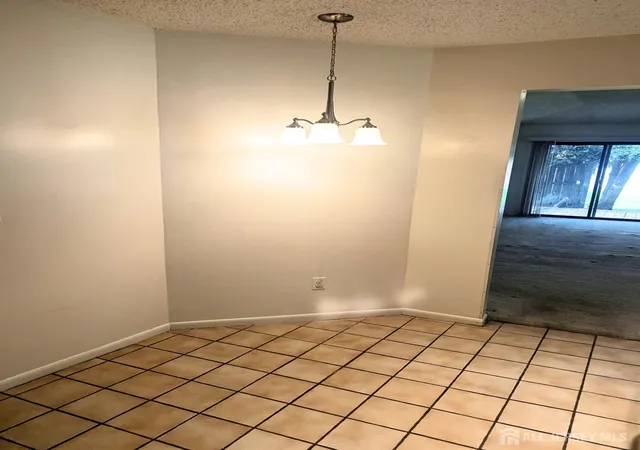 Photo 4 of Condo for sale at 120 Park Gate Dr, Edison, NJ 08820 | MLS# 2702878R | Listing updated on 2026-09-16