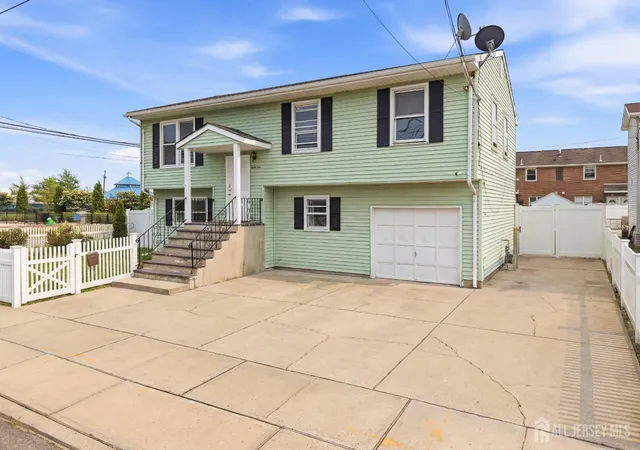2nd image of 42 Mercer St, Carteret, NJ 07008 | MLS# 2700295R
