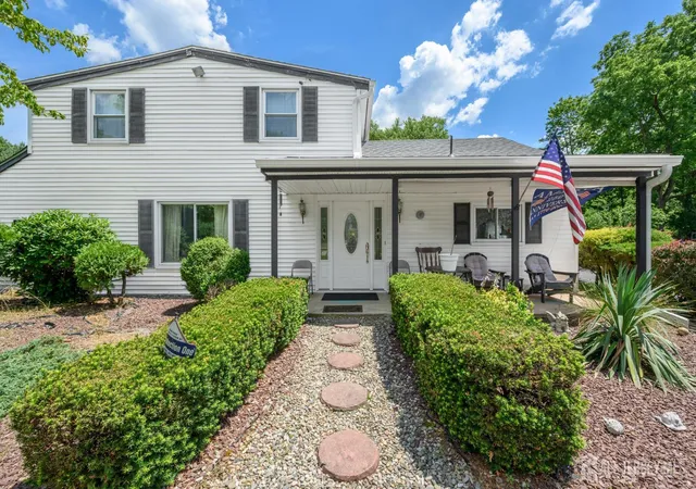 Homes for sale in Freehold, NJ | 482 Stagecoach Rd, Freehold, NJ 08510 | MLS# 2618214R