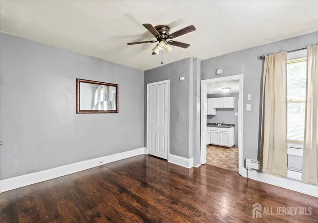Homes for sale in Beverly, NJ | 636 Elizabeth St, Beverly, NJ 08010 | MLS# 2606862R