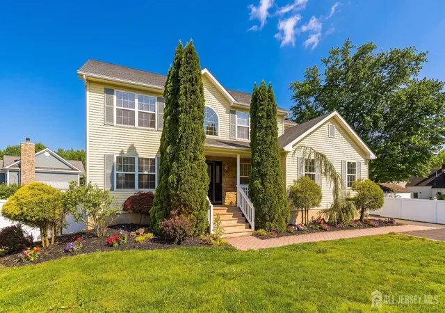 Homes for sale in Monroe Township, NJ | 374 Mounts Mills Rd, Monroe Township, NJ 08831 | MLS# 2615674R
