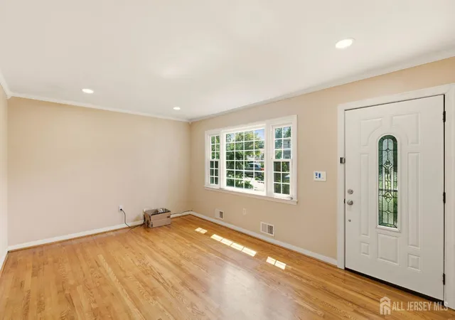 Photo 3 of Single family home for sale at 19 Sycamore Ave, Edison, NJ 08817 | MLS# 2703325R | Listing updated on 2026-09-11