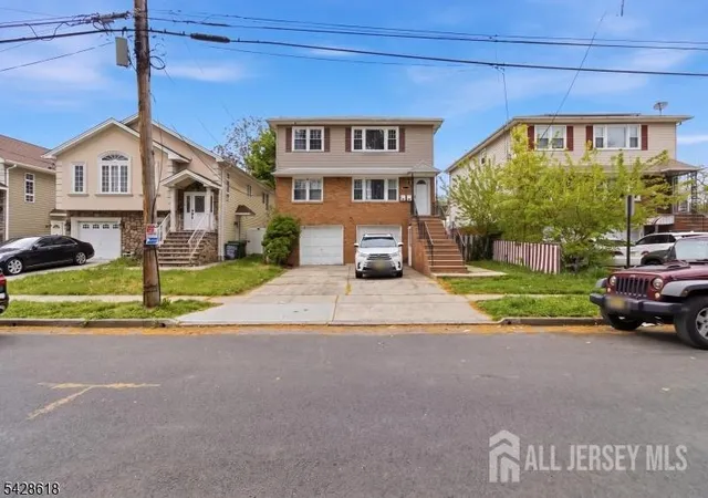 Homes for sale in Linden, NJ | 1129 E Henry St, Linden, NJ 07036 | MLS# 2617795R