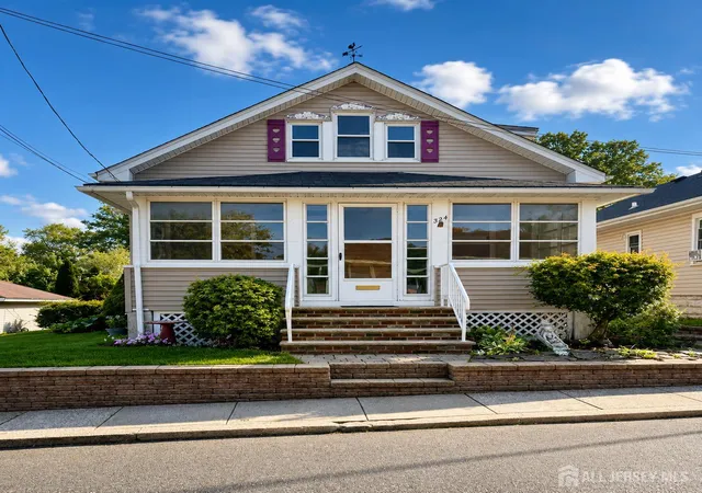 1st image of 324 Welsh St, South Amboy, NJ 08879 | MLS# 2702983R
