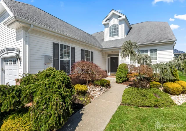 3rd image of 255 Spring Meadow Wy, Jamesburg, NJ 08831 | MLS# 2618307R