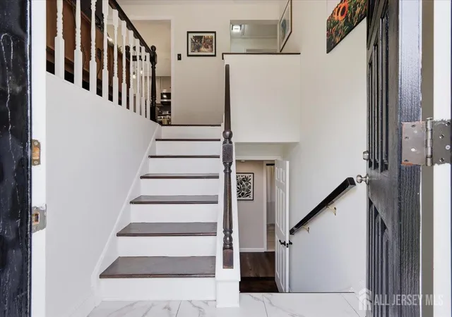 5th image of 17 Weston St, Metuchen, NJ 08840 | MLS# 2701849R