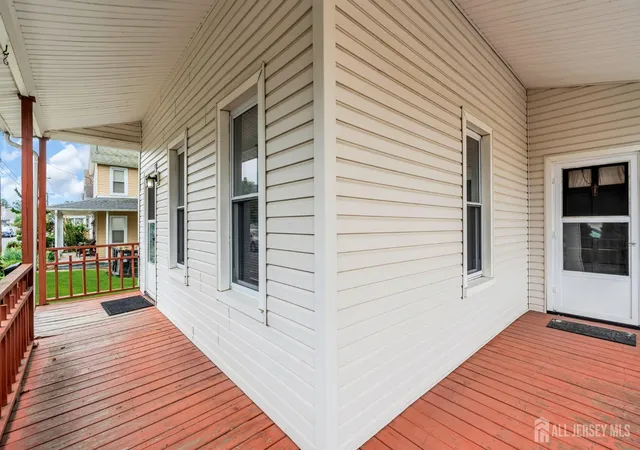 Photo 4 of Single family home for sale at 372 Prospect St, South Amboy, NJ 08879 | MLS# 2702506R | Listing updated on 2026-08-27