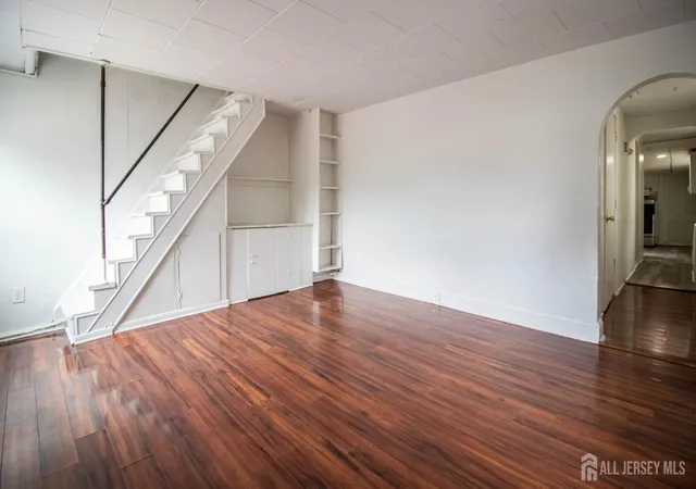 2nd image of 66 Comstock St, New Brunswick, NJ 08901 | MLS# 2702183R