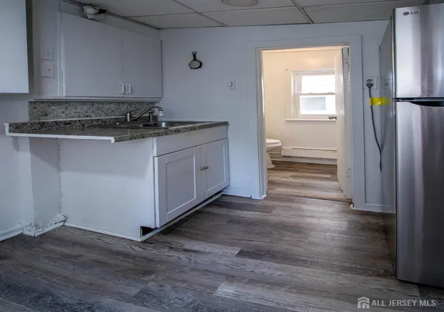 4th image of 66 Comstock St, New Brunswick, NJ 08901 | MLS# 2702183R