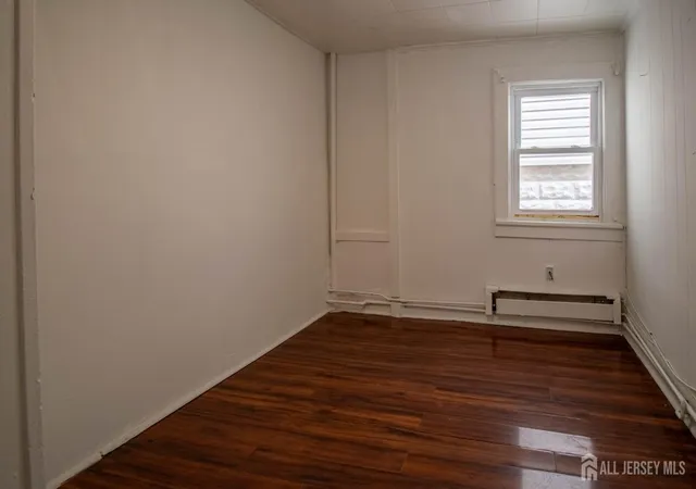 5th image of 66 Comstock St, New Brunswick, NJ 08901 | MLS# 2702183R