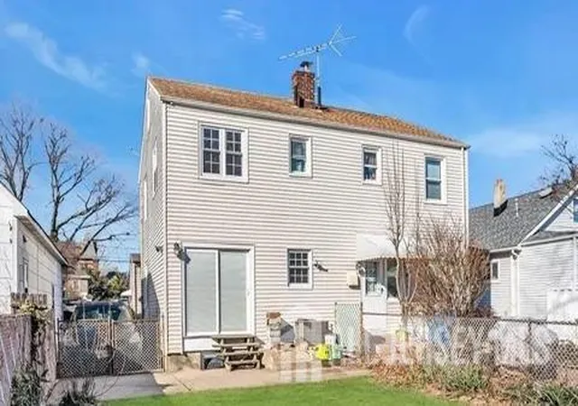 4th image of 580 S Garden Ave, Woodbridge, NJ 07095 | MLS# 2702655R
