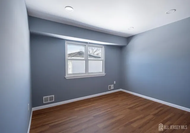 Photo 4 of Condo for sale at 72-d Haven Dr #500, Matawan, NJ 07747 | MLS# 2703634R | Listing updated on 2026-09-04