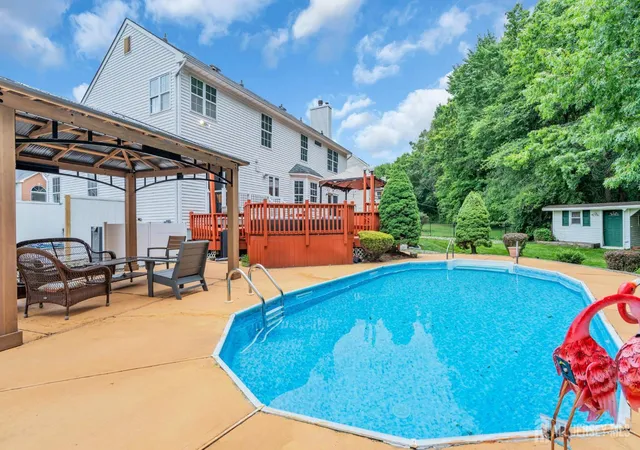 2nd image of 54 Winding Brook Dr, Matawan, NJ 07747 | MLS# 2700560R