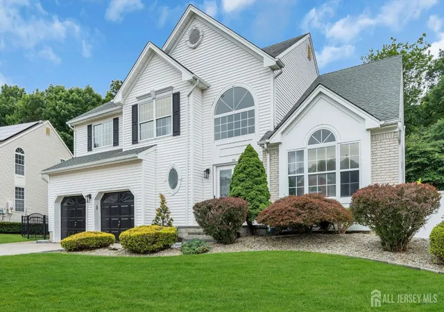 3rd image of 54 Winding Brook Dr, Matawan, NJ 07747 | MLS# 2700560R
