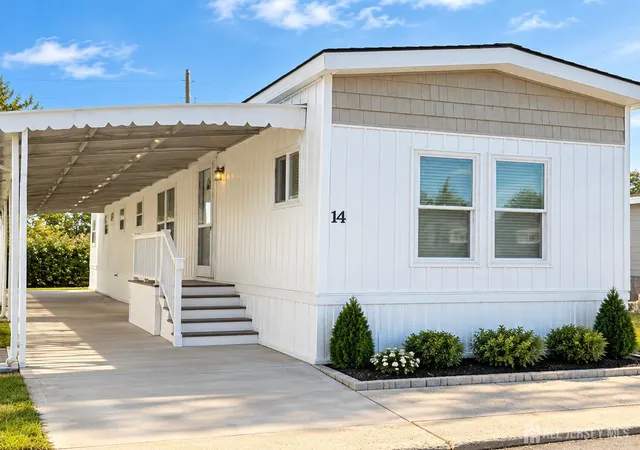 Manufactured home for sale at 14 Joey Ln, Avenel, NJ 07001 | MLS# 2706058R