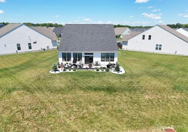 Photo 3 of Single family home for sale at 19 Magnolia Dr, Freehold, NJ 07728 | MLS# 2617887R | Listing updated on 2026-08-10