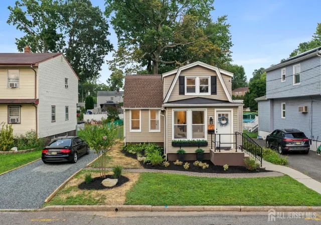3rd image of 180 Cutter Ave, Fords, NJ 08863 | MLS# 2702737R