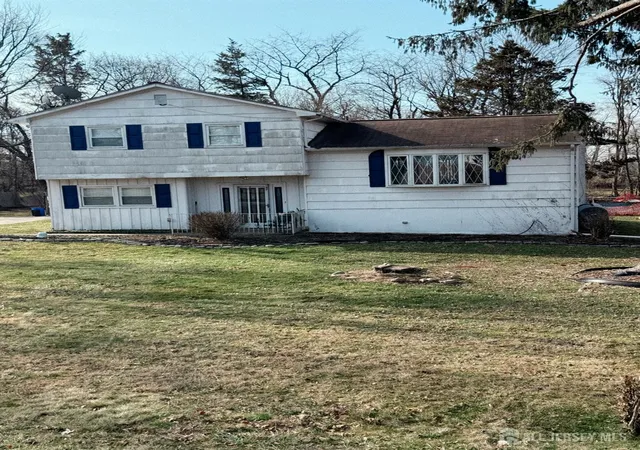 2nd image of 142 Prospect Plains Rd, Monroe Township, NJ 08831 | MLS# 2611317R