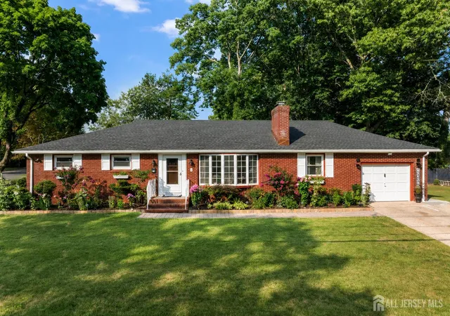 Photo 1 of Single family home for sale at 6 Russell St, East Brunswick, NJ 08816 | MLS# 2700772R | Listing updated on 2026-09-04