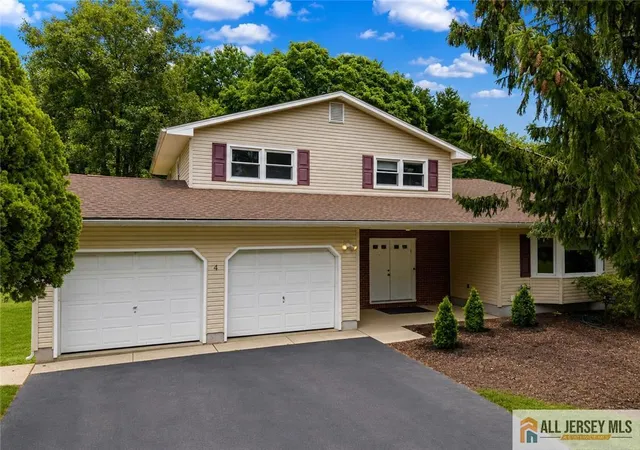 Photo 2 of Single family home for sale at 4 Alexander Rd, East Brunswick, NJ 08816 | MLS# 2770211M | Listing updated on 2026-08-23