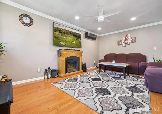 Homes for sale in Woodbridge Proper, NJ | 657 Barron Ave, Woodbridge Proper, NJ 07095 | MLS# 2605803R