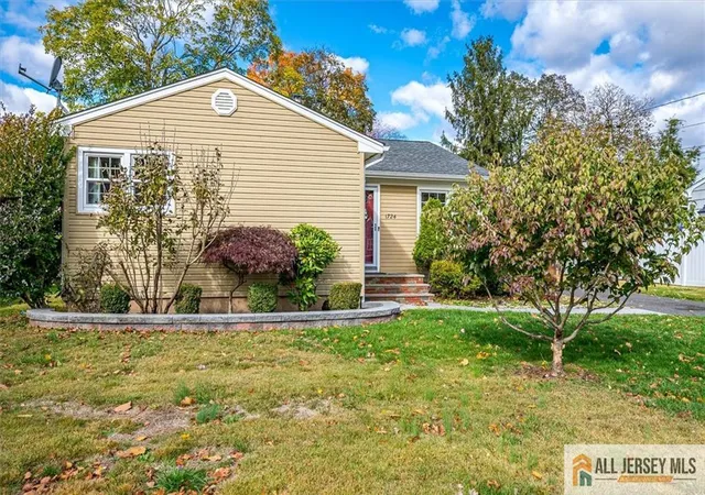 2nd image of 1724 Quincy St, Piscataway, NJ 08854 | MLS# 2660769M