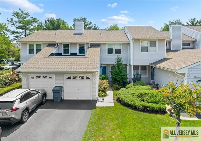2nd image of 3 Sandpiper Dr #2502, Parlin, NJ 08859 | MLS# 2662410M