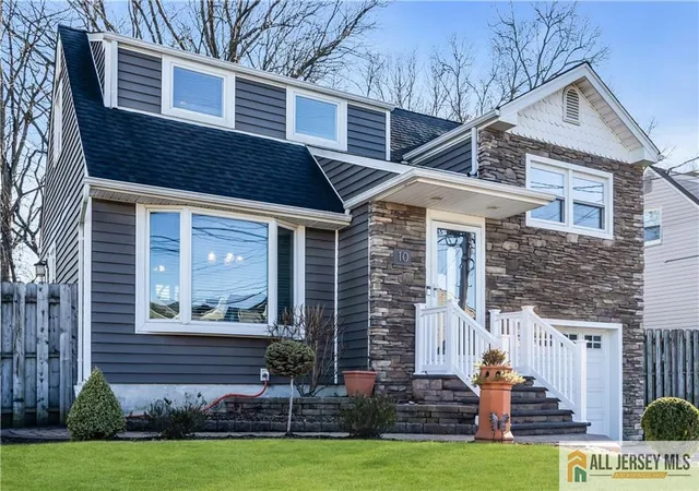 Homes for sale in Sayreville, NJ | 10 Lily St, Sayreville, NJ 08859 | MLS# 2660855M
