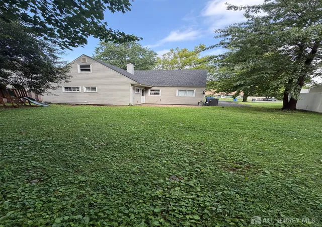 2nd image of 19 David Ct, Colonia, NJ 07067 | MLS# 2702302R