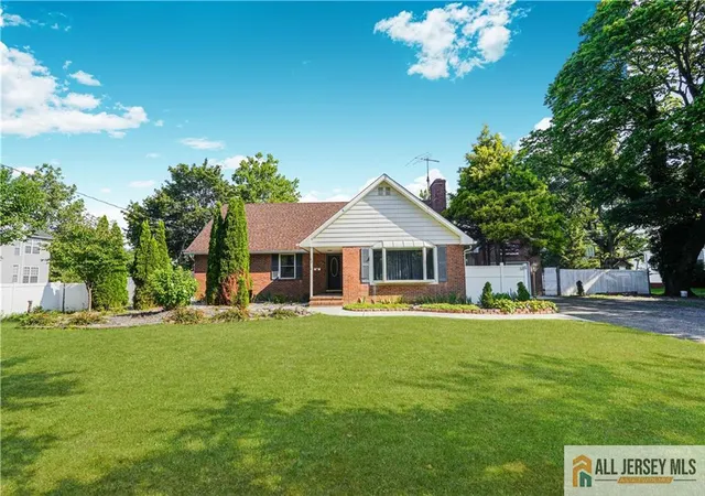 3rd image of 82 Milltown Rd, East Brunswick, NJ 08816 | MLS# 2662090M