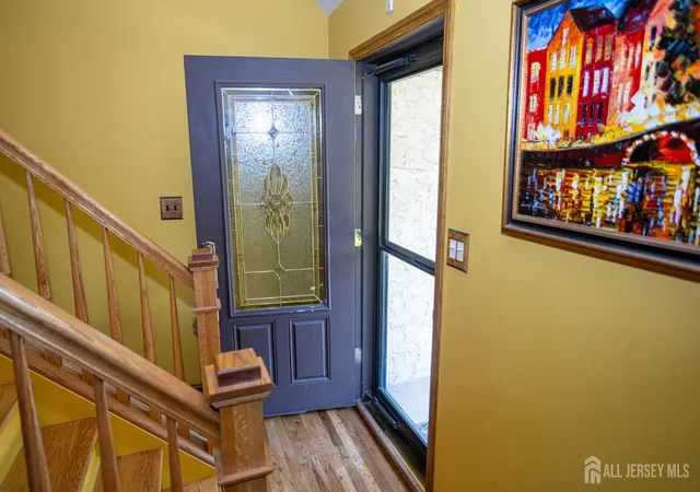 5th image of 4 Cheltenham Pl, Sayreville, NJ 08872