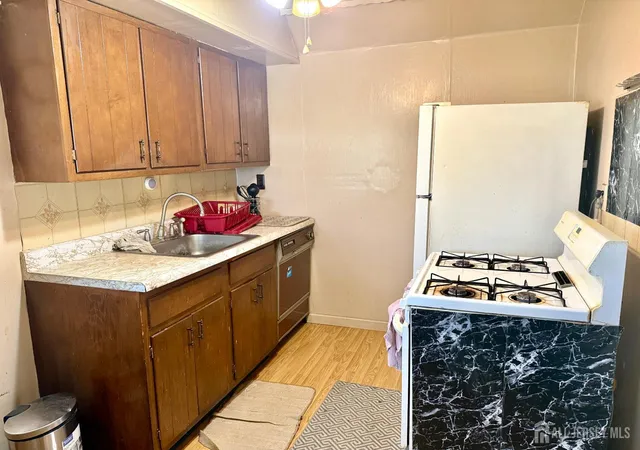 Photo 3 of Single family home for sale at 210 Ellsworth St, Iselin, NJ 08830 | MLS# 2702563R | Listing updated on 2026-09-21