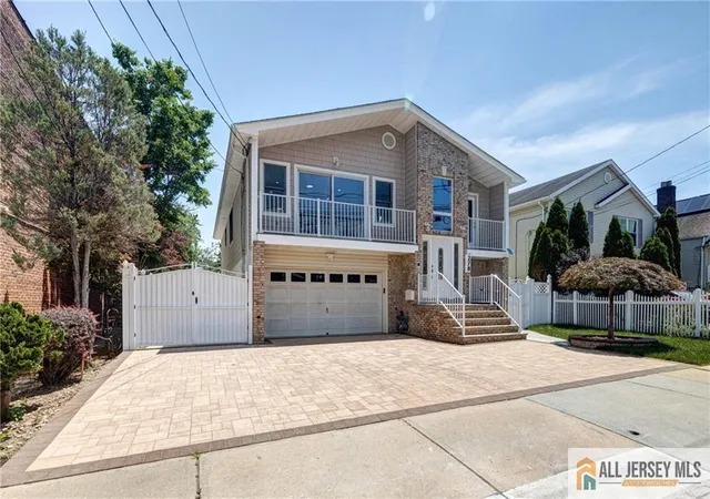 Homes for sale in Perth Amboy, NJ | 278 Rector St, Perth Amboy, NJ 08861 | MLS# 2662370M