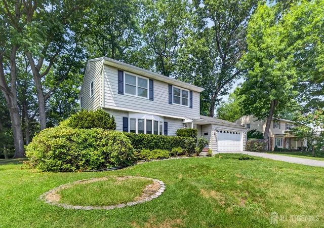 Photo 3 of Single family home for sale at 4 Darby Rd, East Brunswick, NJ 08816 | MLS# 2700974R | Listing updated on 2026-09-19