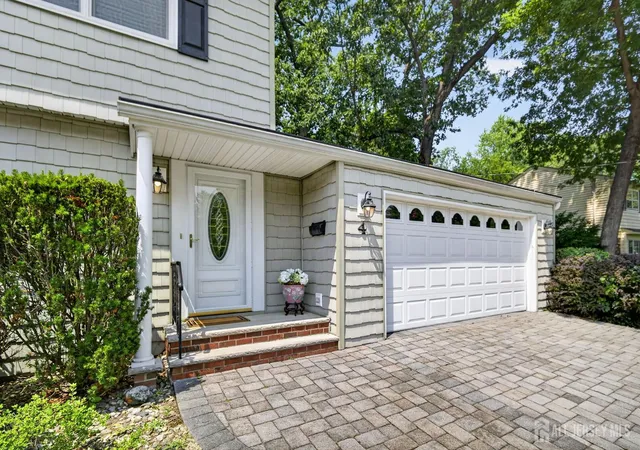 Photo 3 of Single family home for sale at 4 Darby Rd, East Brunswick, NJ 08816 | MLS# 2700974R | Listing updated on 2026-09-19