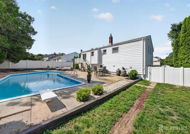 Photo 29 of Single family home for sale at 3 Obrien Ave, South River, NJ 08882 | MLS# 2618295R | Listing updated on 2026-09-25
