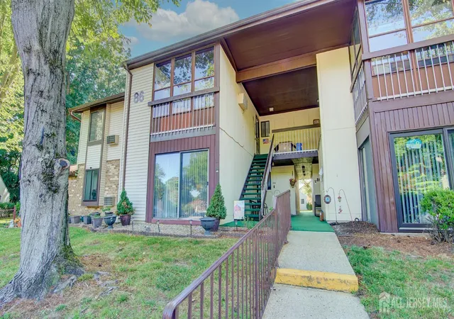1st image of 86 Arrowood Rd #G, Manalapan, NJ 07726 | MLS# 2617541R