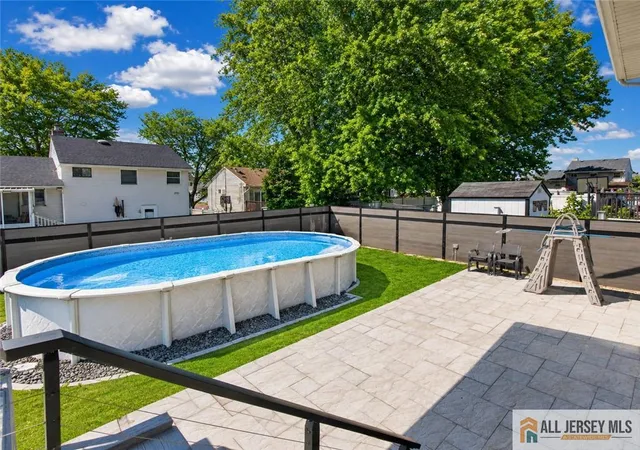 Homes for sale in Carteret, NJ | 118 Poplar St, Carteret, NJ 07008 | MLS# 2662158M