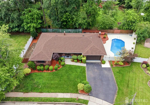 3rd image of 167 Mundy Ave, Edison, NJ 08820 | MLS# 2701959R