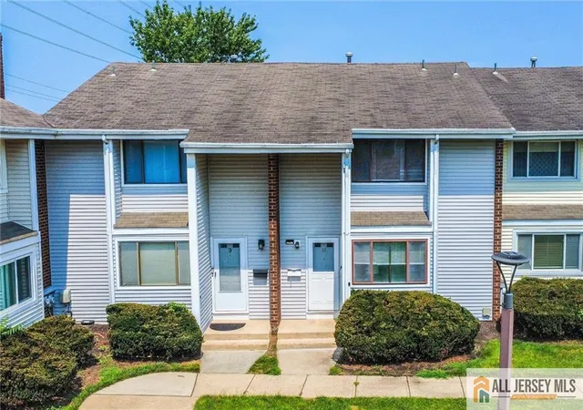 Photo 1 of Townhouse for sale at 10 Quincy Cir #L-10, Dayton, NJ 08810 | MLS# 2770294M | Listing updated on 2026-08-16