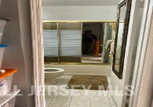 4th image of 18 Colgate Dr, Newark, NJ 07103 | MLS# 2700292R