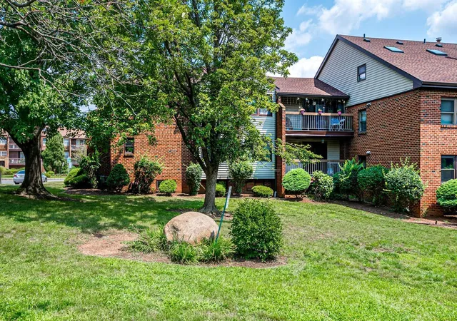 24th image of 135 C Beverly Hill Ter, Woodbridge, NJ 07095 | MLS# 2617615R