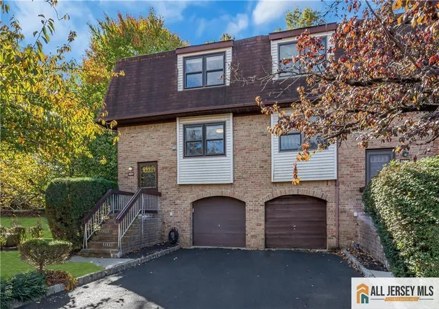 1st image of 2601 N Oaks Blvd, North Brunswick, NJ 08902 | MLS# 2661726M