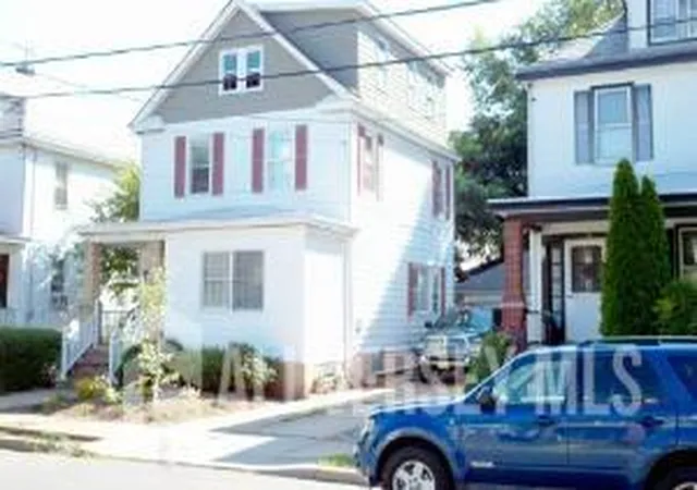 1st image of 15 Dix St, New Brunswick, NJ 08901 | MLS# 2702690R