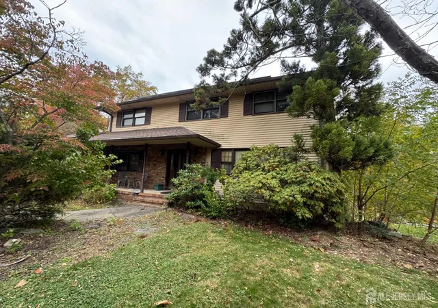 Photo 1 of Single family home for sale at 845 Hoover Dr, North Brunswick, NJ 08902 | MLS# 2608578R | Listing updated on 2026-06-22