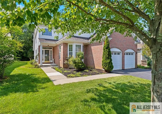 3rd image of 95 Crescent Wy #95, Monroe Township, NJ 08831 | MLS# 2770048M