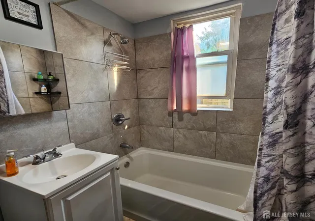 11th image of 115 Tremont Ave, East Orange, NJ 07018 | MLS# 2702859R